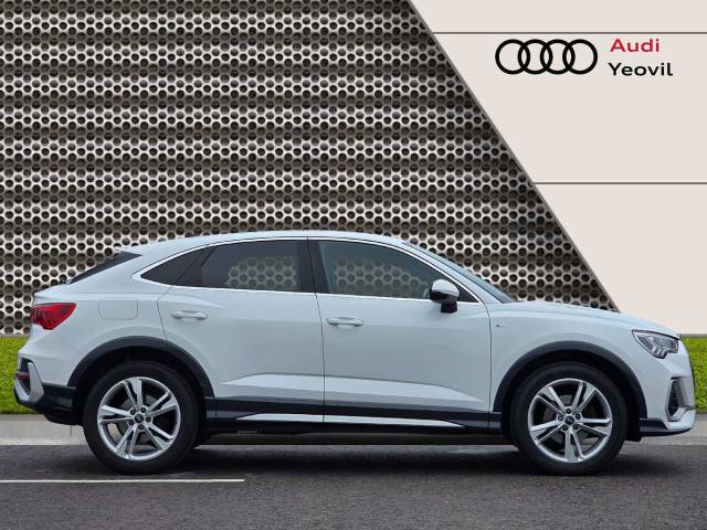 2023 Audi Q3 Sportback 1.5 S line 35 TFSI  150 PS S tronic