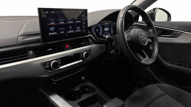 2022 Audi A4 Avant 2.0 Avant Technik 35 TFSI  150 PS S tronic