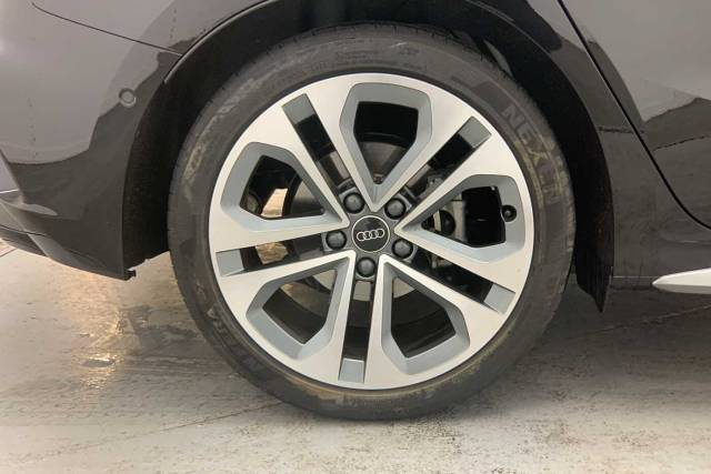 2025 Audi A3 Sportback 1.5 S line TFSI  150 PS S tronic