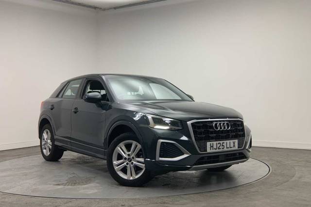 Audi Q2 1.5 Sport 35 TFSI  150 PS S tronic 4x4 vehicle Petrol Manhattan grey, metallic