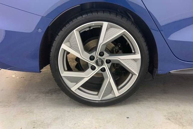 2024 Audi A3 Saloon 1.5 Black Edition 35 TFSI  150 PS 6-speed