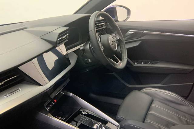2023 Audi A3 Sportback 1.5 (O) S line 35 TFSI  150 PS S tronic