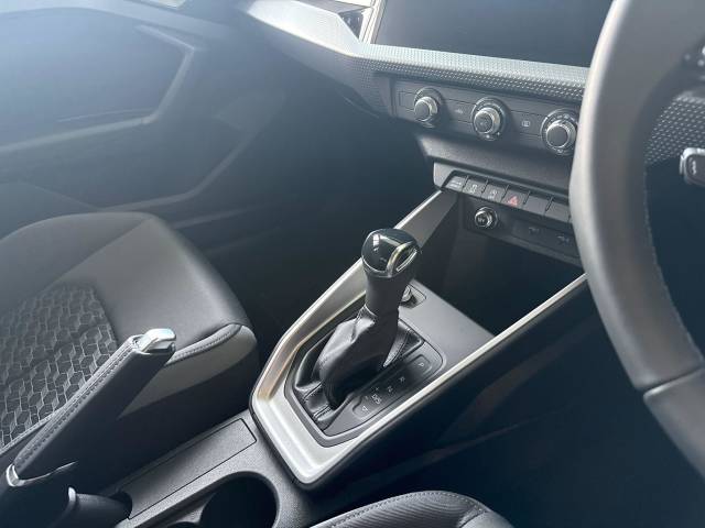 2026 Audi A1 Sportback AUDI A1 Sportback Sport 30 TFSI 116 PS S tronic