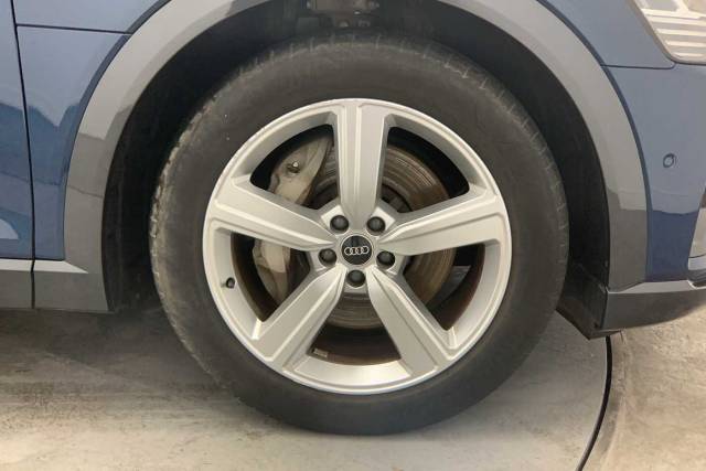 2021 Audi E-tron Technik 50 quattro 230,00 kW