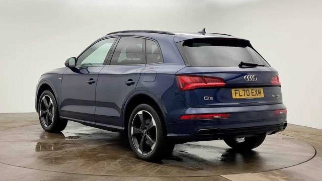 2020 Audi Q5 TFSI e 2.0 Black Edition 50 TFSI e quattro 299 PS S tronic