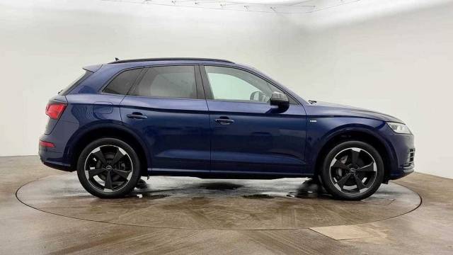 2020 Audi Q5 TFSI e 2.0 Black Edition 50 TFSI e quattro 299 PS S tronic