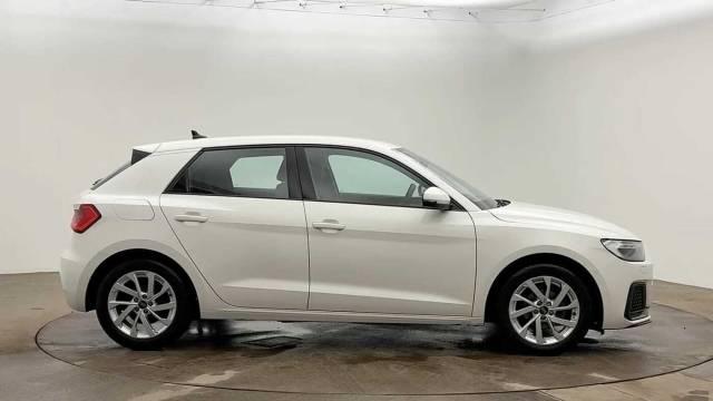 2024 Audi A1 Sportback 1.0 Sport 25 TFSI  95 PS 5-speed
