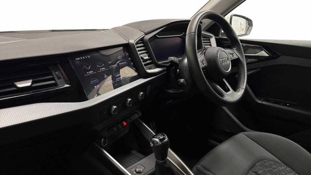 2023 Audi A1 Sportback 1.0 Sport 25 TFSI  95 PS 5-speed