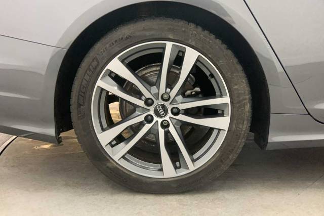 2022 Audi A6 2.0 Avant S line 40 TFSI  204 PS S tronic