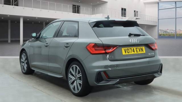 2024 Audi A1 Sportback 1.5 S line 35 TFSI  150 PS S tronic