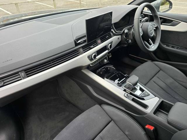 2024 Audi A5 Sportback 2.0 S line 35 TFSI  150 PS S tronic