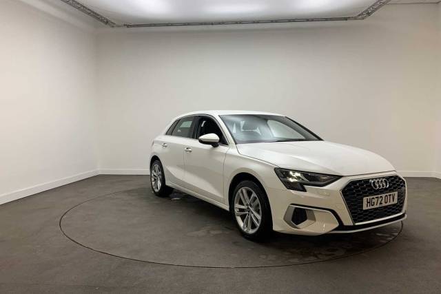 Audi A3 Sportback 1.0 Sport 30 TFSI  110 PS 6-speed Hatchback Petrol Ibis white, solid