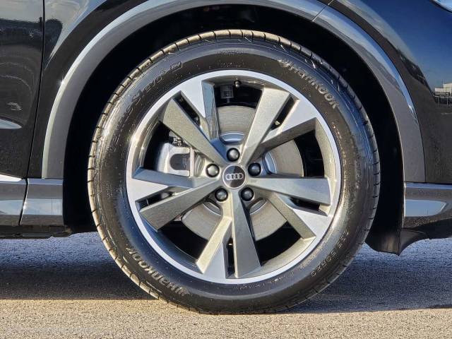 2026 Audi Q4 e-tron Q4  S line 40 e-tron  150,00 kW