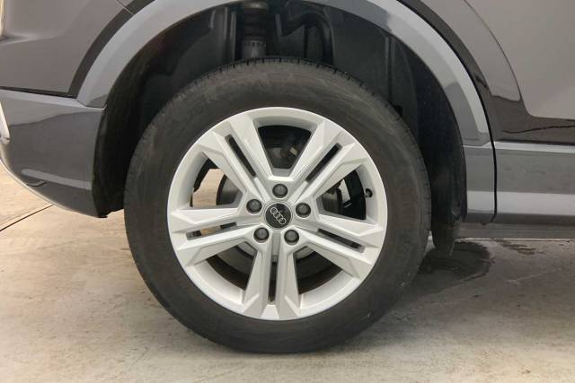 2024 Audi Q2 1.0 Sport 30 TFSI  116 PS 6-speed