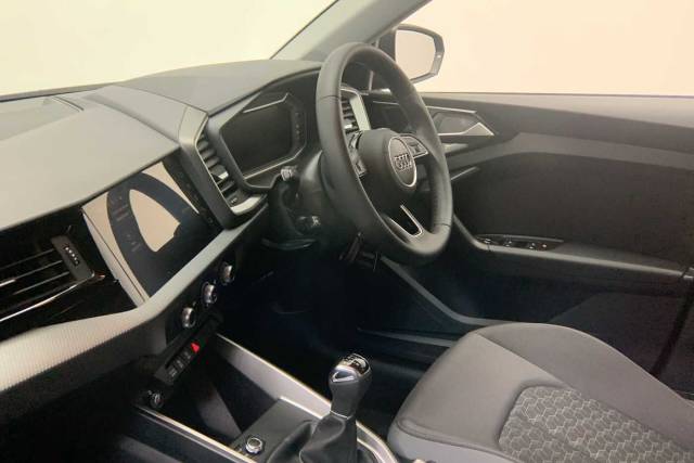 2025 Audi A1 Sportback 1.0 Sport 30 TFSI  116 PS 6-speed