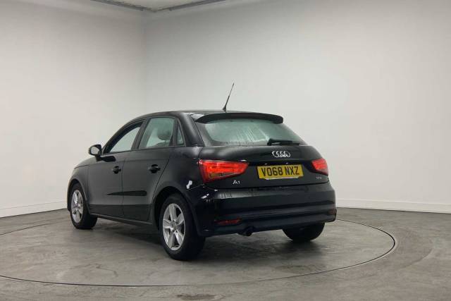 2018 Audi A1 Sportback SE 1.0 TFSI  95 PS 5-speed