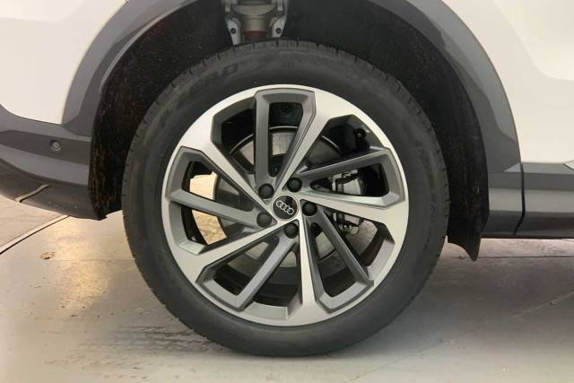 2025 Audi Q5 2.0 SUV S line TDI quattro 204 PS S tronic