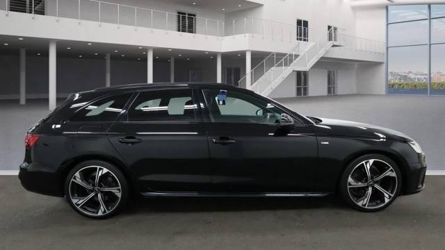 2022 Audi A4 Avant 2.0 Avant Black Edition 35 TFSI  150 PS S tronic