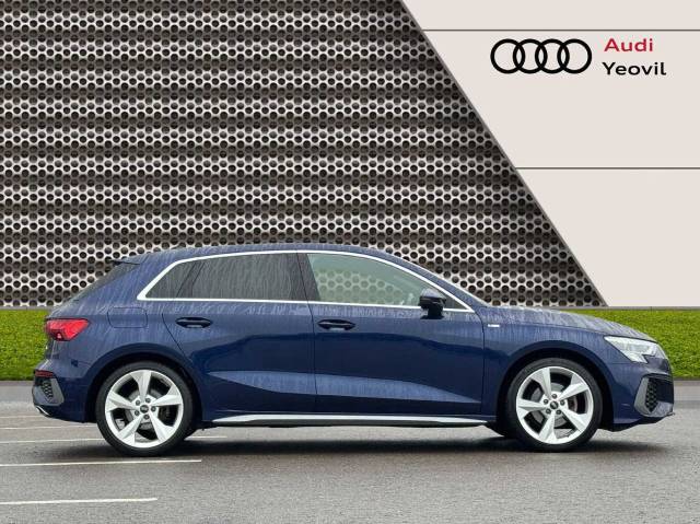 2023 Audi A3 Sportback 1.5 S line 35 TFSI  150 PS S tronic