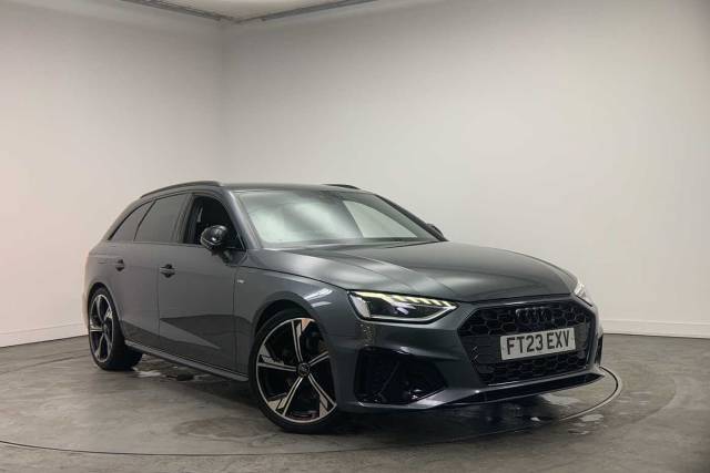 Audi A4 Avant 2.0 Avant Black Edition 35 TFSI  150 PS S tronic Estate Petrol Daytona Grey Pearlescent
