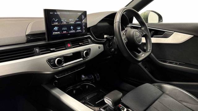 2022 Audi A4 Saloon 2.0 S line 40 TFSI  204 PS S tronic