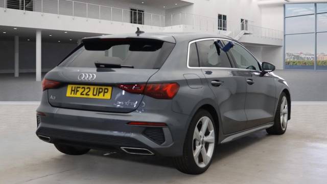 2022 Audi A3 Sportback 1.5 S line 35 TFSI  150 PS S tronic
