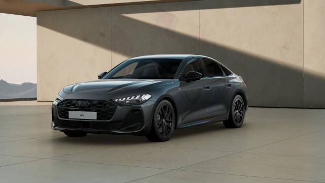 Audi A5 Saloon AUDI A5 Saloon Black Edition e-hybrid quattro 299 PS S tronic Saloon Hybrid Daytona grey, pearl effect