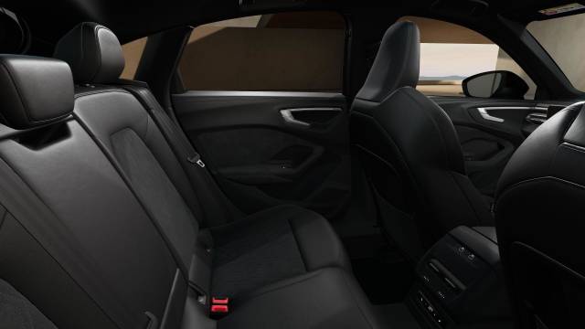 2026 Audi A5 Saloon AUDI A5 Saloon Black Edition e-hybrid quattro 299 PS S tronic