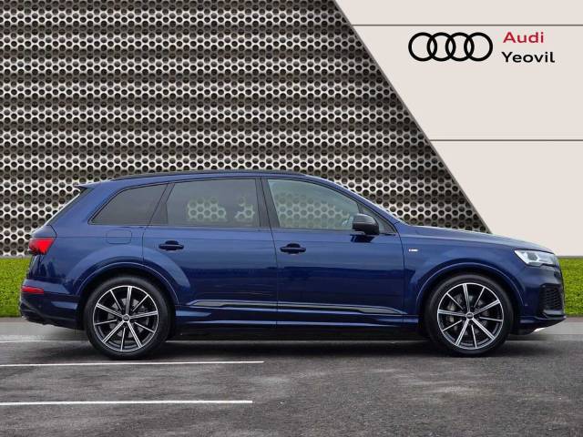 2022 Audi Q7 3.0 Black Edition 55 TFSI quattro 340 PS tiptronic