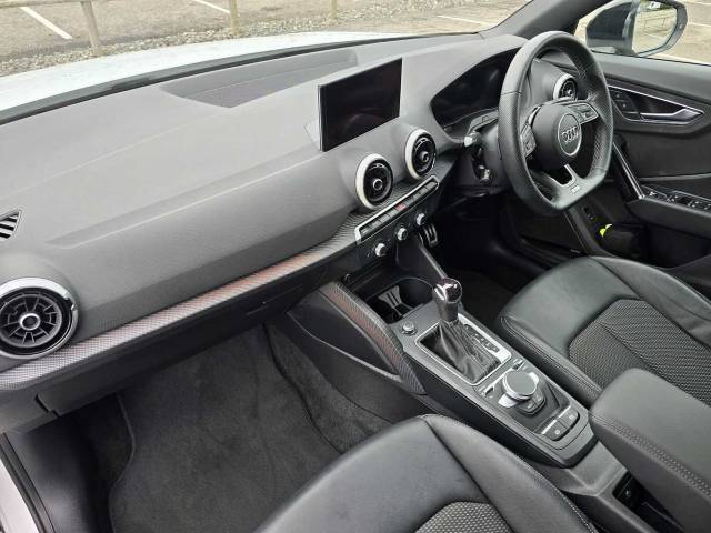 2023 Audi Q2 1.5 Black Edition 35 TFSI  150 PS S tronic