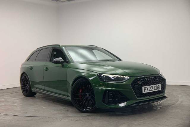 Audi RS 4 Avant 2.9 RS 4 Avant Carbon Black   450 PS tiptronic Estate Petrol Sonoma Green Metallic