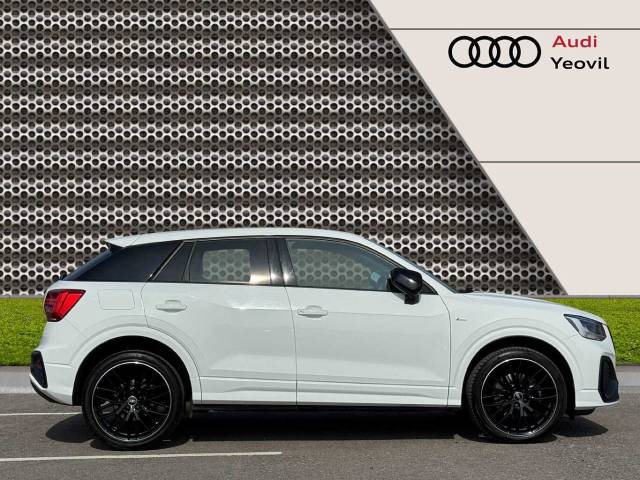 2023 Audi Q2 1.5 (O) Black Edition 35 TFSI  150 PS S tronic