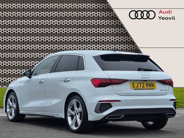 2022 Audi A3 1.5 Sportback S line 35 TFSI  150 PS S tronic