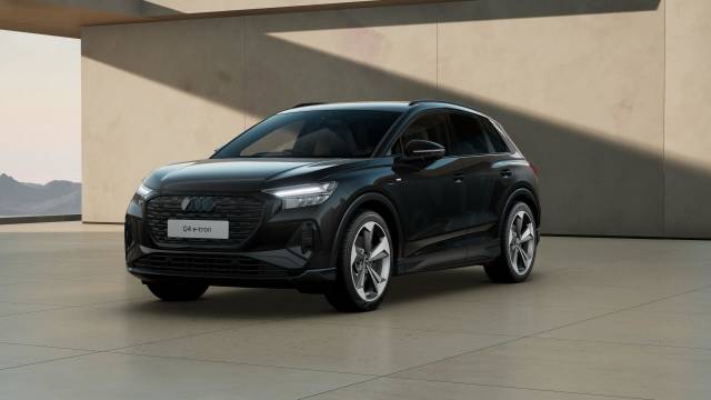Audi Q4 e-tron AUDI Q4 Black Edition 45 e-tron 210,00 kW SUV Electric Mythos black, metallic