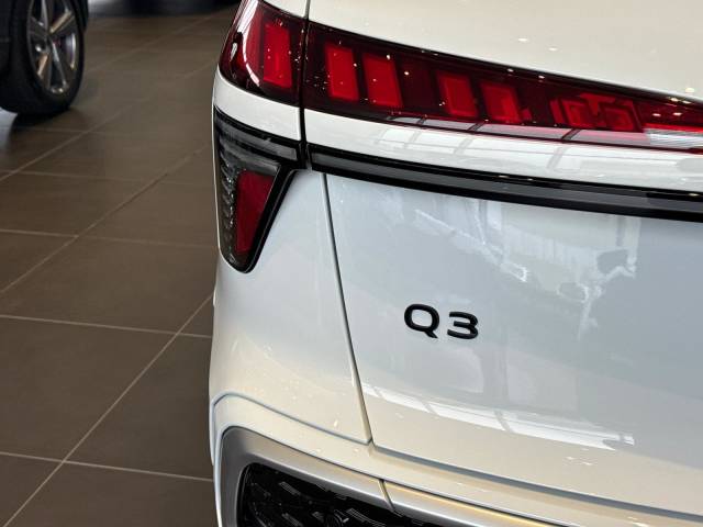 2026 Audi Q3 2.0 AUDI Q3 SUV S line TFSI quattro 204 PS S tronic