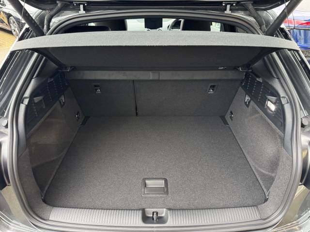 2026 Audi Q2 1.5 AUDI Q2 Black Edition 35 TFSI 150 PS S tronic