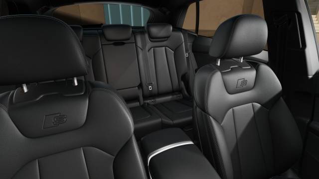 2026 Audi Q8 AUDI Q8 SUV Black Edition TFSI quattro 340 PS tiptronic