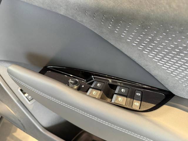 2026 Audi Q3 2.0 AUDI Q3 SUV S line TDI 150 PS S tronic