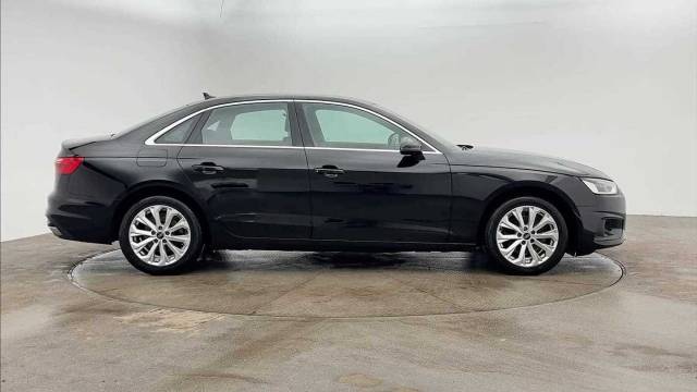 2023 Audi A4 Saloon 2.0 Technik 35 TFSI  150 PS S tronic