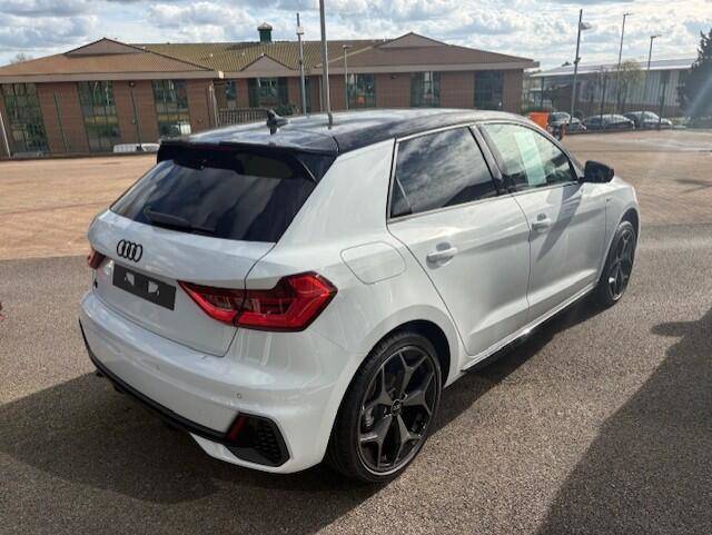2026 Audi A1 Sportback 1.5 AUDI A1 Sportback Black Edition 35 TFSI 150 PS S tronic