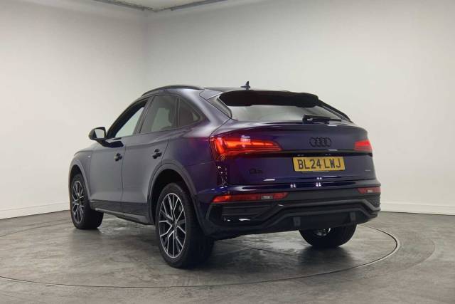 2024 Audi Q5 Sportback 2.0 Black Edition 40 TDI quattro 204 PS S tronic
