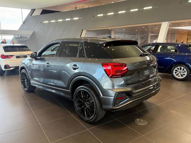 2026 Audi Q2 AUDI Q2 Black Edition 35 TFSI 150 PS S tronic
