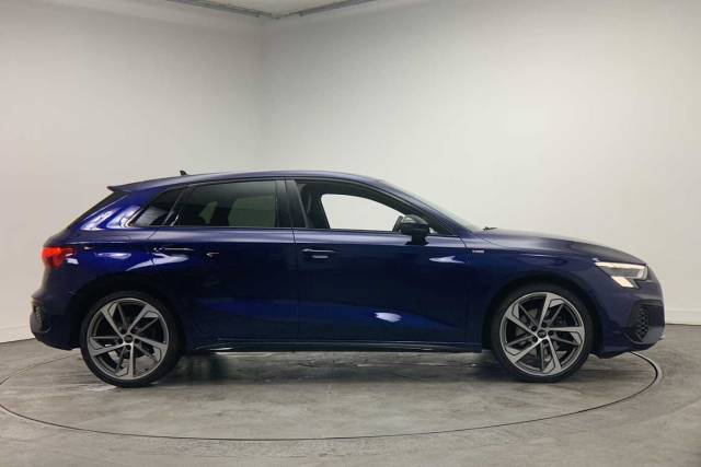 2023 Audi A3 2.0 Sportback Edition 1 35 TDI  150 PS S tronic