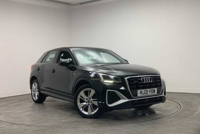 Audi Q2 2.0 S line 35 TDI quattro 150 PS S tronic 4x4 vehicle Diesel Mythos Black Metallic