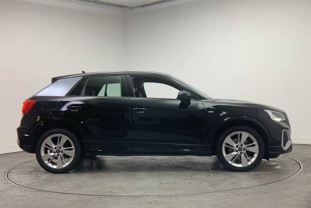 2021 Audi Q2 2.0 S line 35 TDI quattro 150 PS S tronic