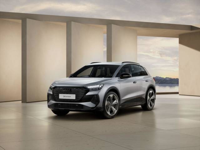 Audi Q4 e-tron AUDI Q4 Black Edition 40 e-tron 150,00 kW SUV Electric Floret silver, metallic
