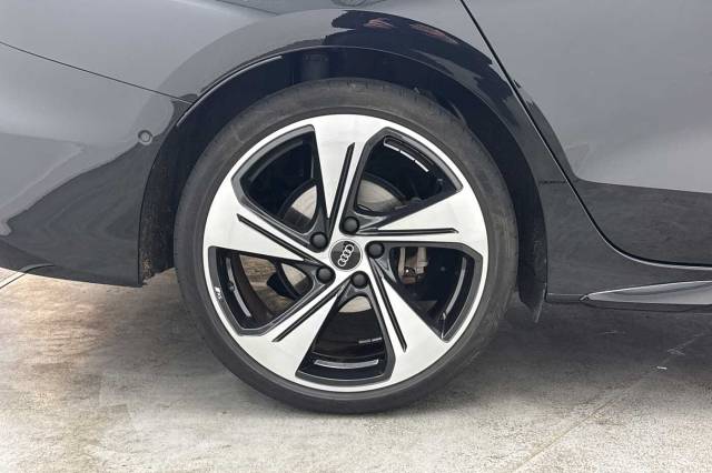 2025 Audi A3 Saloon 1.5 Black Edition 35 TFSI  150 PS S tronic