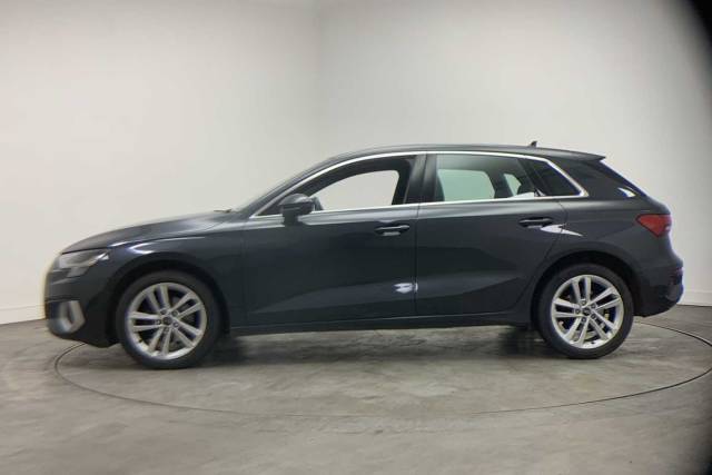 2024 Audi A3 2.0 Sportback Sport 35 TDI  150 PS S tronic