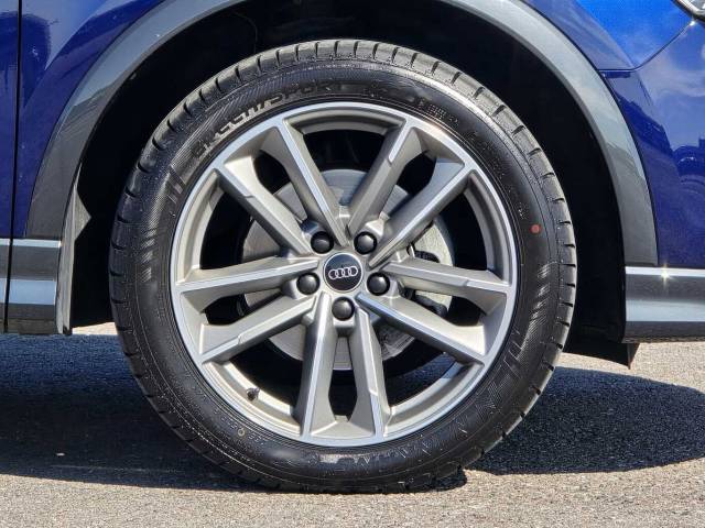 2022 Audi Q3 1.5 Black Edition 35 TFSI  150 PS S tronic