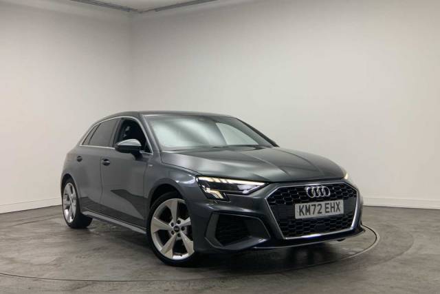 Audi A3 Sportback 1.5 S line 35 TFSI  150 PS S tronic Hatchback Petrol Daytona grey, pearl effect